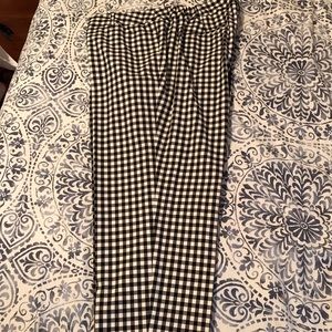Woman’s plus size 22W checks so comfortable and stylish. Talbots